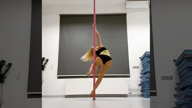 Pole Dance. Комбинация для динамичного пилона. смотреть онлайн
