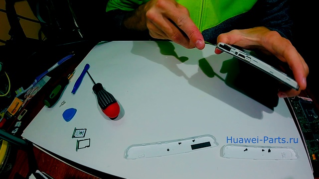 Huawei-Parts как разобрать Huawei Mediapad X1 ремонт Huawei в Санкт-Петербурге