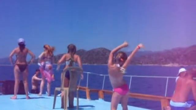 Танцы на палубе смотреть онлайн