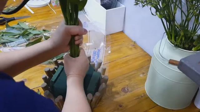 How to arrange Alstroemeria Flower as a gift with chocolate | Peruvian Lily | The Aivee Kingdom смотреть онлайн