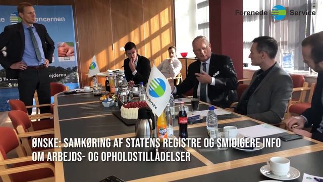 Erhvervsministeren tager pulsen på servicebranchen смотреть онлайн