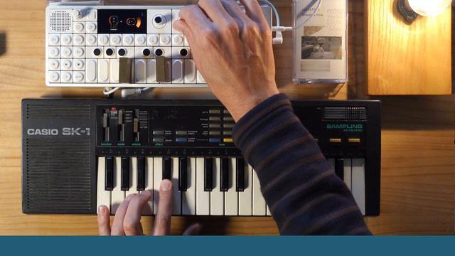 OP-1 Field Vocoder: playing drums and organ through it смотреть онлайн