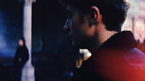 Держись от него подальше | Ксюша Левина