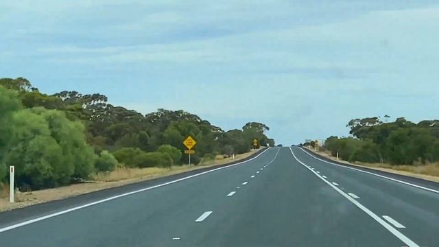 2600km drive to pick up Landrover parts смотреть онлайн