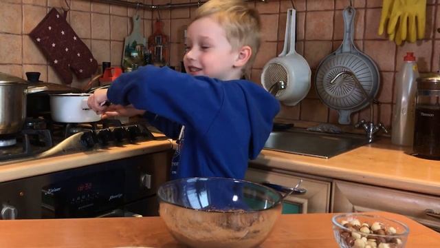 Стрижки и Прически