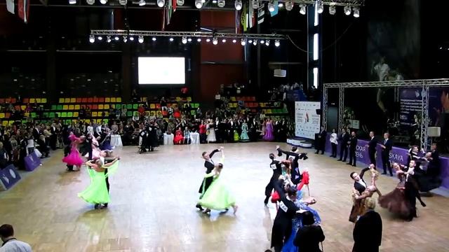 Медленный фокстрот (2) (Взрослые + Молодежь B класс) 04.11.2018 Невская Осень 2018 смотреть онлайн