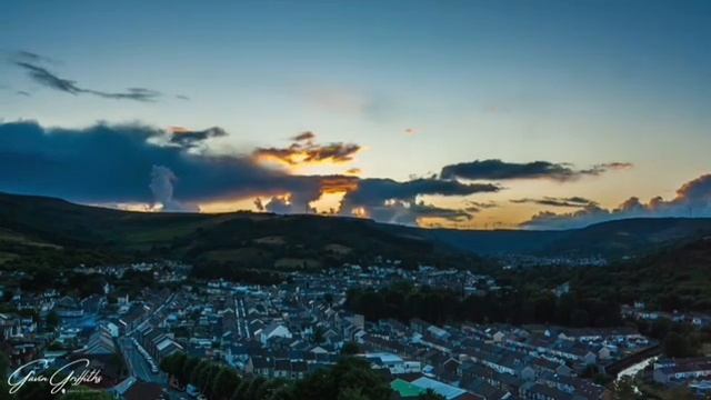 Beautiful timelapse of the clouds.. using canon 1000d смотреть онлайн