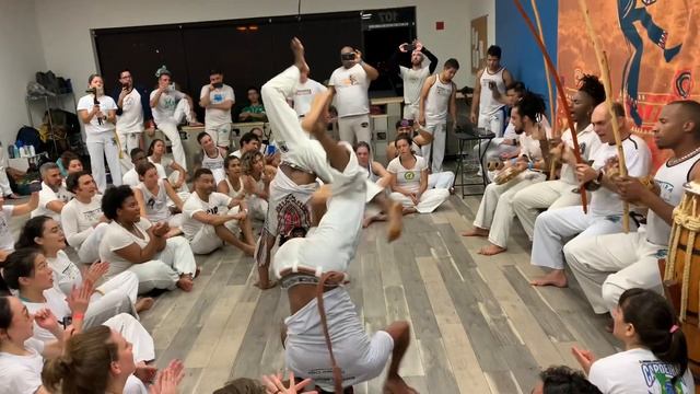 Gugu Quilombola and Chipa Ginga Mundo Capoeira Roda at Ominira Capoeira Event 2019 смотреть онлайн