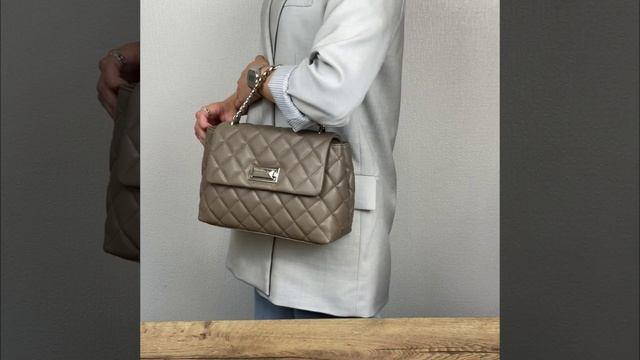 18156-228 FABRETTI Сумка жен. нат. кожа 