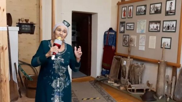 Бер кайтмасам әнкәй бер кайтырмын.