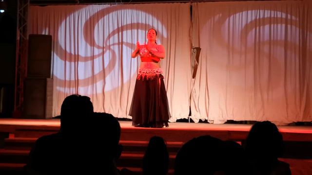Belly Dance at Sunny Days El Palacio 2018 смотреть онлайн