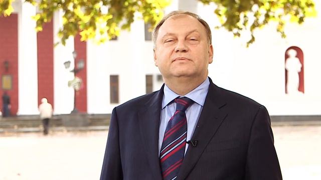 "У Черного моря" смотреть онлайн