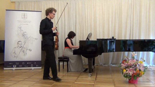 Dmitry Udovichenko - II PRIZE | 19 years old, Ukraine | Senior group смотреть онлайн