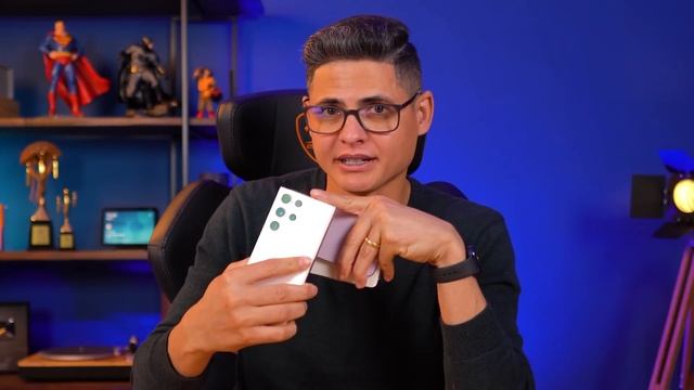SAMSUNG Galaxy S23 vs S23 Plus vs S23 Ultra - QUAL O MELHOR PARA VOCÊ COMPRAR? VEJA AS DIFERENÇAS смотреть онлайн