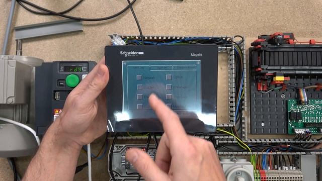 Schneider Electric Magelis HMI Program upload/download sample programming using Vijeo Designer 6.2 смотреть онлайн