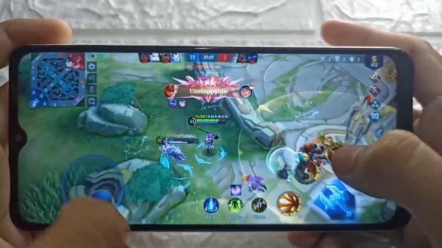 Samsung A12 Mobile Legends Game Test Medium High смотреть онлайн