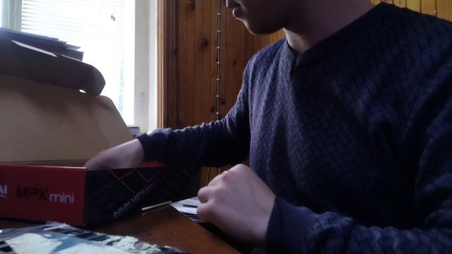 Миди-клавиатура AKAI MPK3 Mini. Распаковка