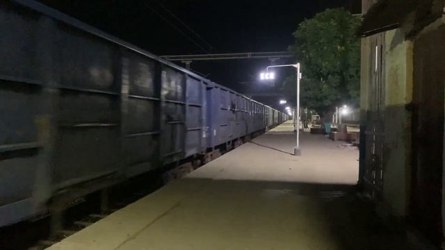 Dangerously Thrashing WAG 9 and WAG 7 LOCOMOTIVE Python Freight Train Maal Gaadi Indian Railways смотреть онлайн