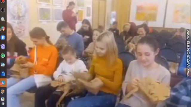 Розыгрыш каждый день в Городской библиотеке Озёрска74 русских народных лаптей и туесков и пирамидки смотреть онлайн