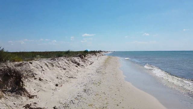ИДЁМ на дикий ПЛЯЖ   остров ДЖАРЫЛГАЧ  Лазурное  Чёрное море