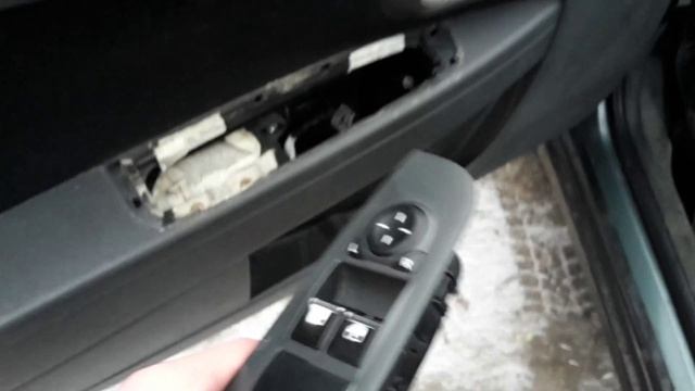 Как снять обшивку передней двери на Приоре смотреть онлайн