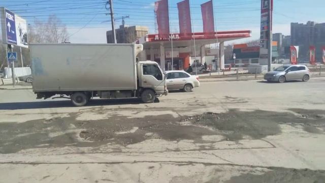 Дороги Новосибирска, ул. Красина (Дзержинский район) Novosibirsk road, Russia смотреть онлайн