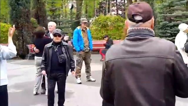 СЕЙЧАС В ХАРЬКОВЕ НА ТАНЦАХ!!! ПОМНЮ КАК СЕЙЧАС!!! смотреть онлайн