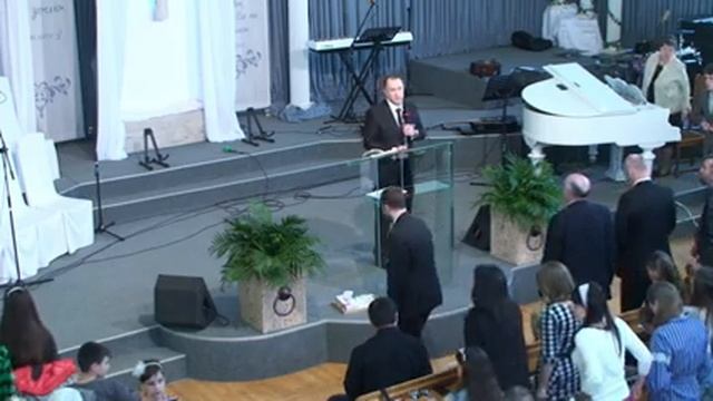 15 апреля 2018. Воскресное богослужение смотреть онлайн