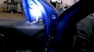 [КРАТКО] Как снять обшивку двери Renault Megane III ➤ Пошаговое руководство