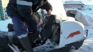 КАК СДЕЛАТЬ СВОЕ ЛИЧНОЕ ОБЛАКО И ЗАПУСТИТЬ СНЕГОХОД БУРАН В -30 ?! ЖИЗНЬ НА СЕВЕРЕ В СИЛЬНЫЕ МОРОЗЫ