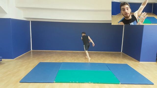 How to PARAFUSO / TORNADO KICK | Acrobatics Tutorial Series | Capoeira Life Show смотреть онлайн