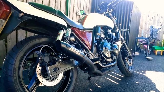 Honda CB400 sf best wee bike about. смотреть онлайн