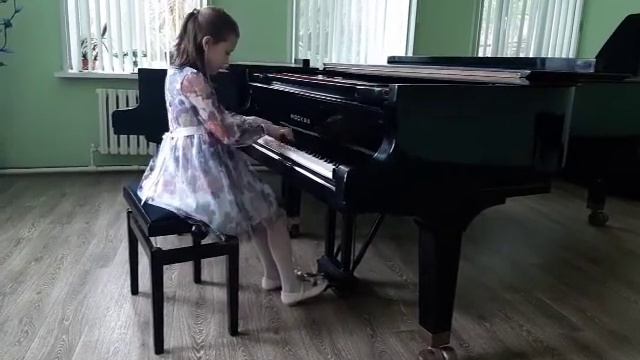 Великанова Мария, 3 класс. 1. Глиэр. "Рондо". G Dur. 2. Черни. "Этюд 32". C Dur. смотреть онлайн