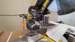 Stanley FME721 отзыв и обзор недостатков торцовочной пилы