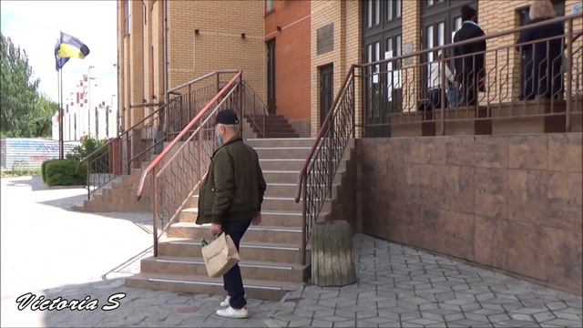 Херсон 2020 | Как найти работу в Херсоне?| Цетр Занятости Victoria S смотреть онлайн