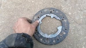 Продолжение постройки вездехода, караката на рессорах.