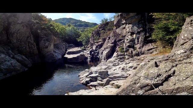 Via Ferrata du Tapoul à Rousses en Lozère (48) смотреть онлайн