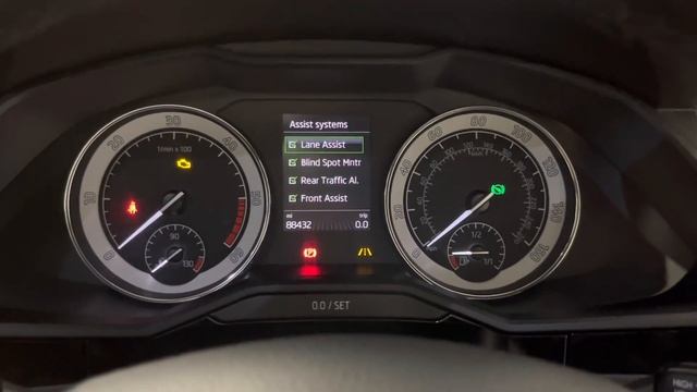 SKODA Superb 2.0 TDI Laurin & Klement DSG