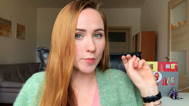 Russian speaking – MY HOBBIES (weird) смотреть онлайн