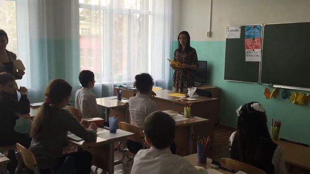 БФ Южное Сияние в Интернате №2 смотреть онлайн