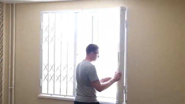 Раздвижная решетка "Гарнизон" видео 1 смотреть онлайн