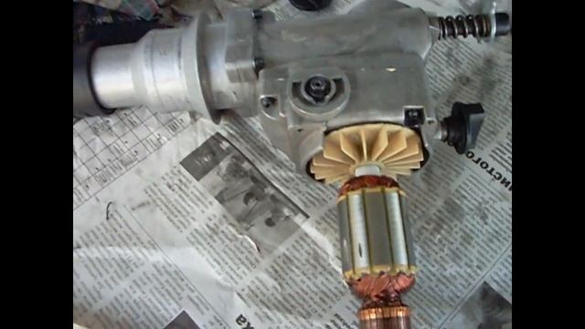 Ремонт бочкового перфоратора DWT BH-850. Какую смазку использую. смотреть онлайн