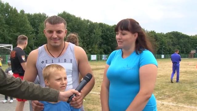 В «Лесной сказке» прошел праздник «Мама, папа, я – спортивная семья» смотреть онлайн