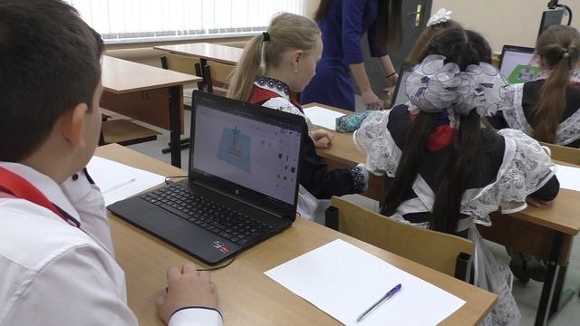 Пристенский район, МБОУ Бобрышевская СОШ, Открытое занятие 3д-моделирование Негер О.В. смотреть онлайн