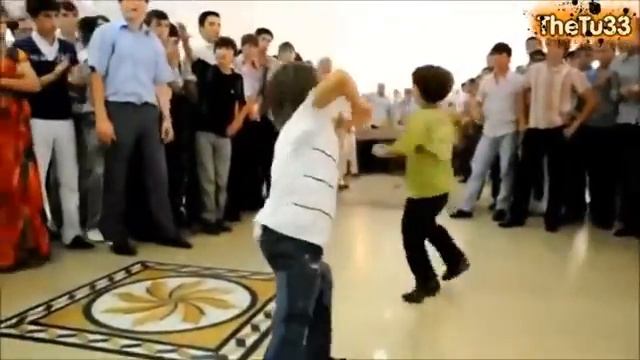 Бравая лезгинка! Дети танцуют смотреть онлайн