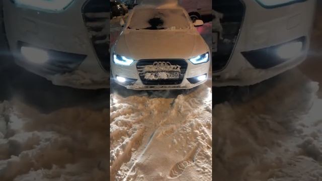 Audi A4 B8.Ауди А4 Б8 . Приветствие . смотреть онлайн