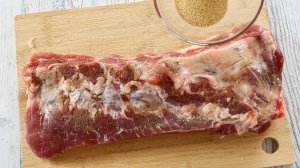 Сочные и вкусные свиные ребрышки в духовке