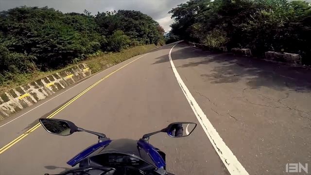 [試騎] Yamaha R15 V3.0 Test Ride | EN Subtitle смотреть онлайн