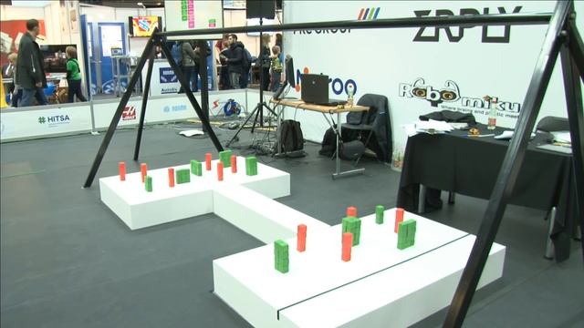Robotex 2016 | DAY 3 | Area 1 – CDP Grand Challenge, Maze Solving and Mind Control смотреть онлайн
