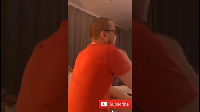 Булкин танцует тектоник? смотреть онлайн